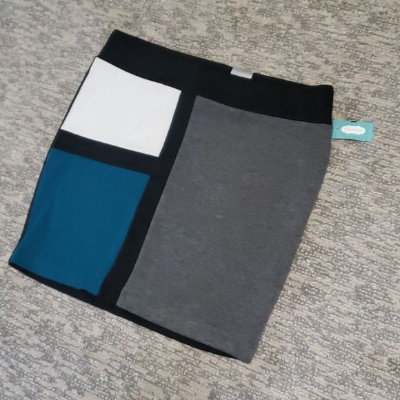 Maurices brand color block skirt - Picture 10 of 10